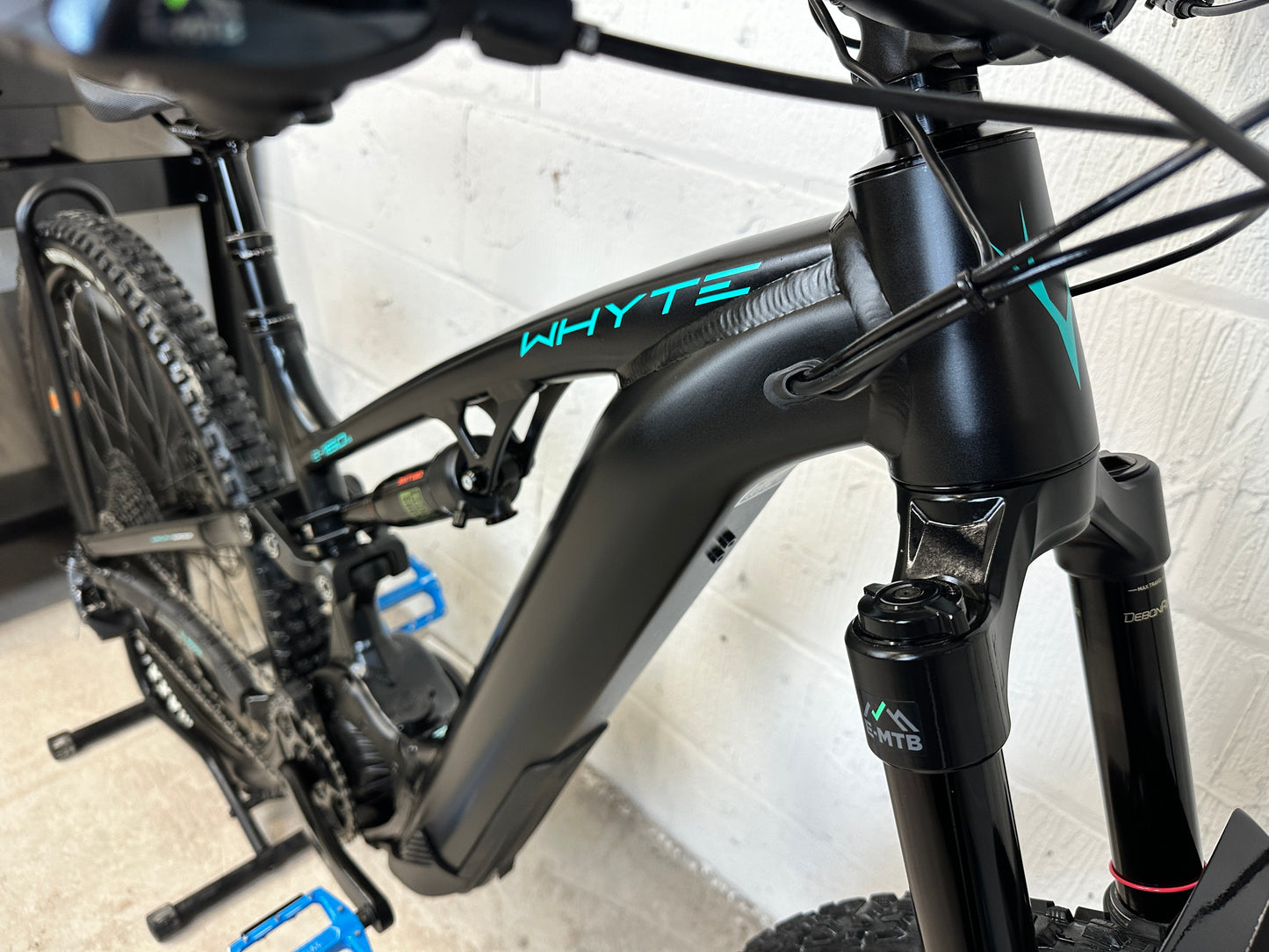 Whyte E-160 S Enduro 2024 Electric Mountain Bike