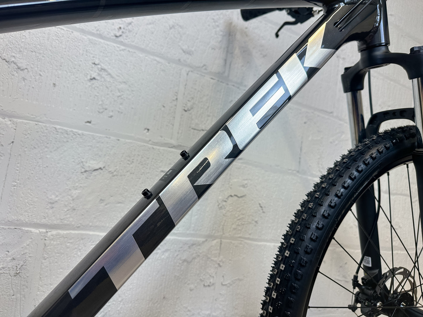Trek Marlin 4 Gen 2  2025 Mountain Bike Brand New *1 Year Warranty*