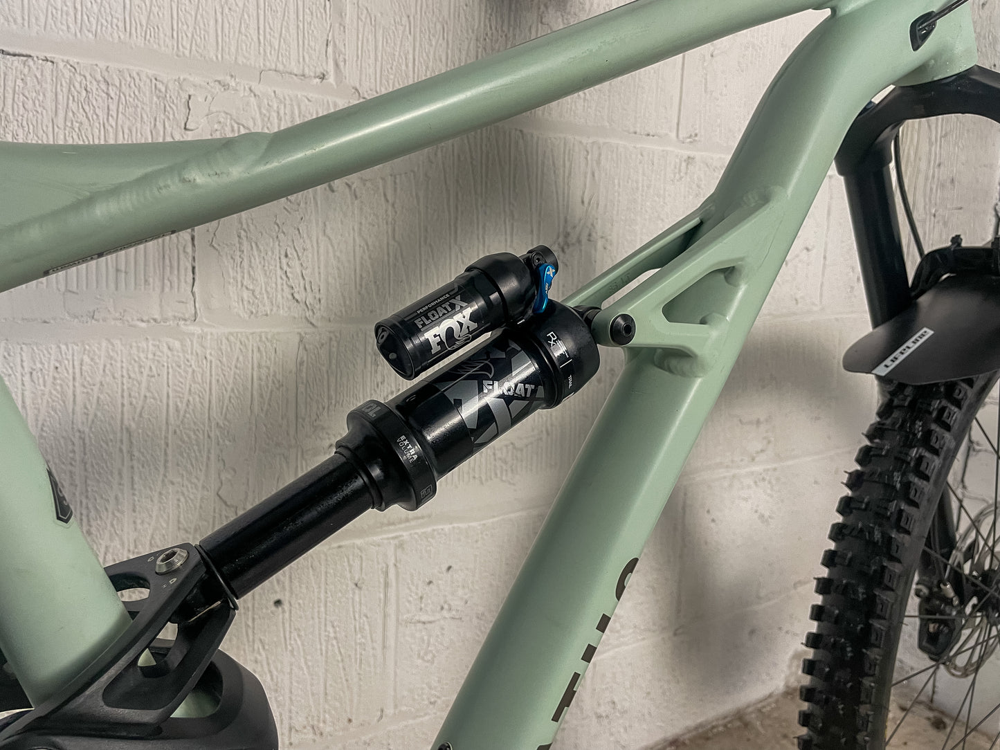 Specialized Status 160 2023 Full Suspension Mountain Bike