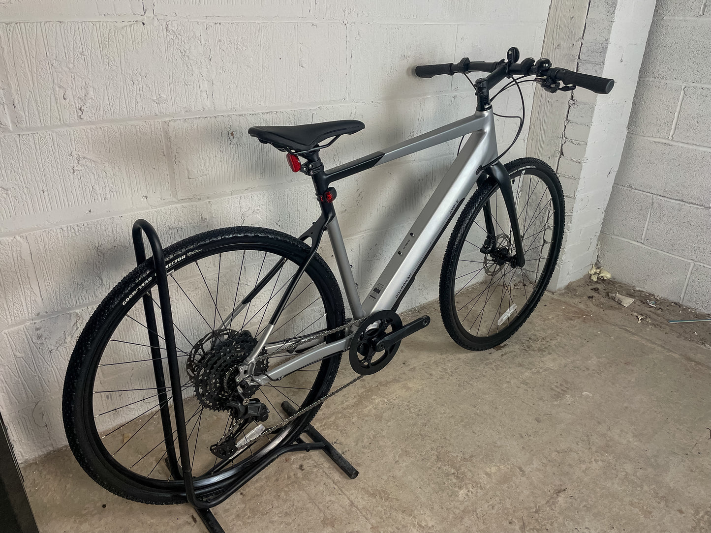 Boardman HYB-E 8.9 2026 Electric Hyrbid Bike *Brand New*