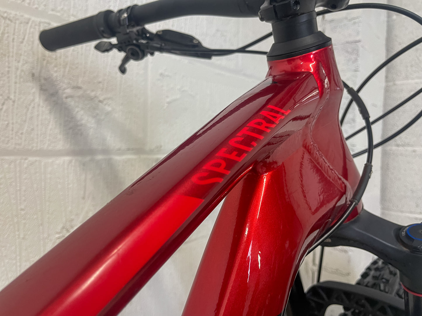 Canyon Spectral AL 6.0 Full Suspension Mountain Bike