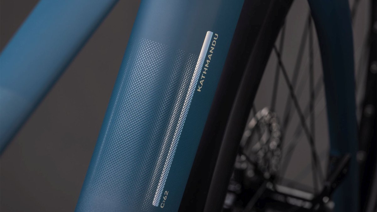 CUBE KATHMANDU HYBRID C:62 PRO 400X SPECTRALBLUE/PRISM 2026