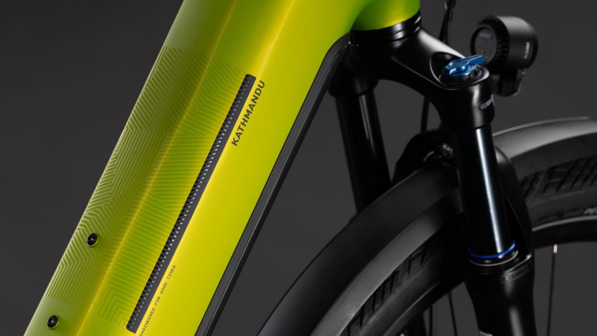 CUBE KATHMANDU HYBRID PRO 800 LIZARD/BLACK 2026
