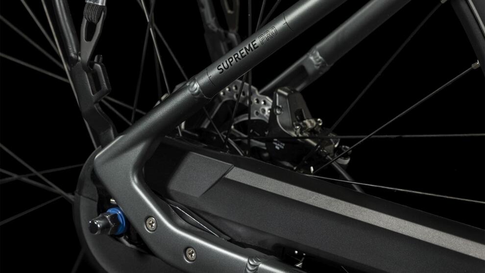 Cube Supreme Hybrid Pro 625 Flashgrau/Schwarz 2024