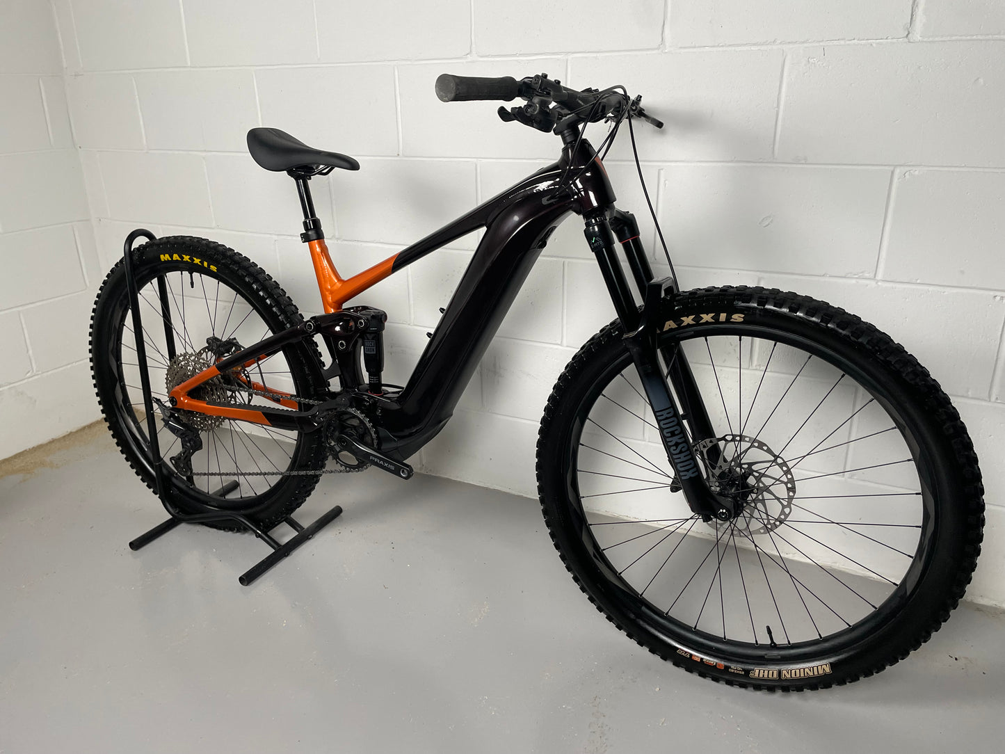 Giant Trance X E+ 3 2023 Electric Mountain Bike