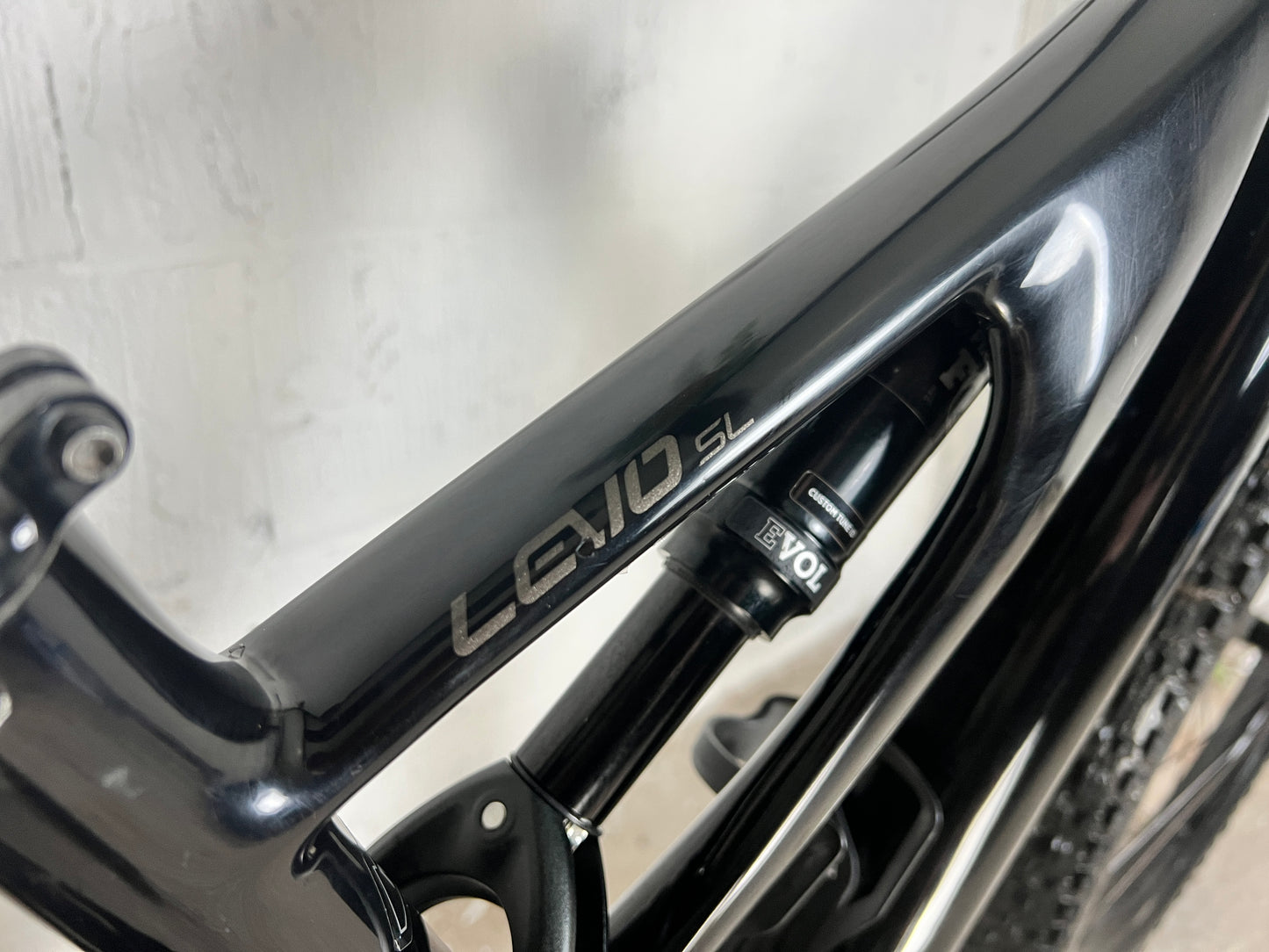 Specialized Turbo Levo SL Comp Carbon 2022 Electric Mountain Bike *Only 60 Miles Rode*