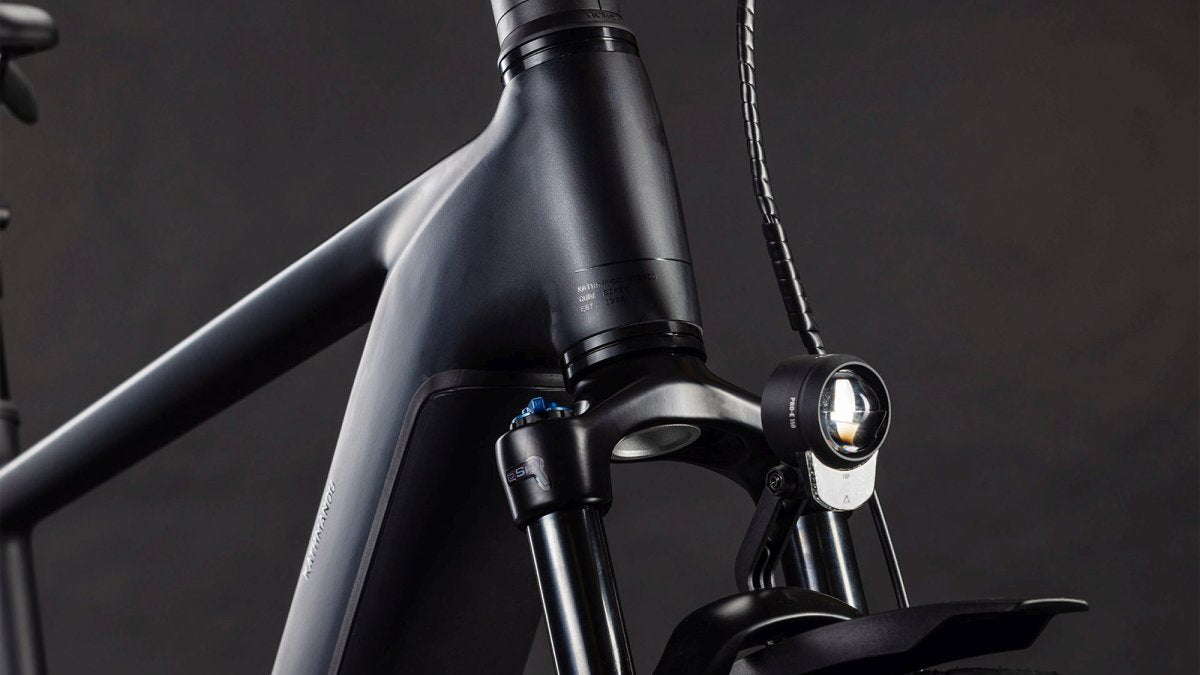 CUBE KATHMANDU HYBRID PRO 800 COAL/BLACK 2026