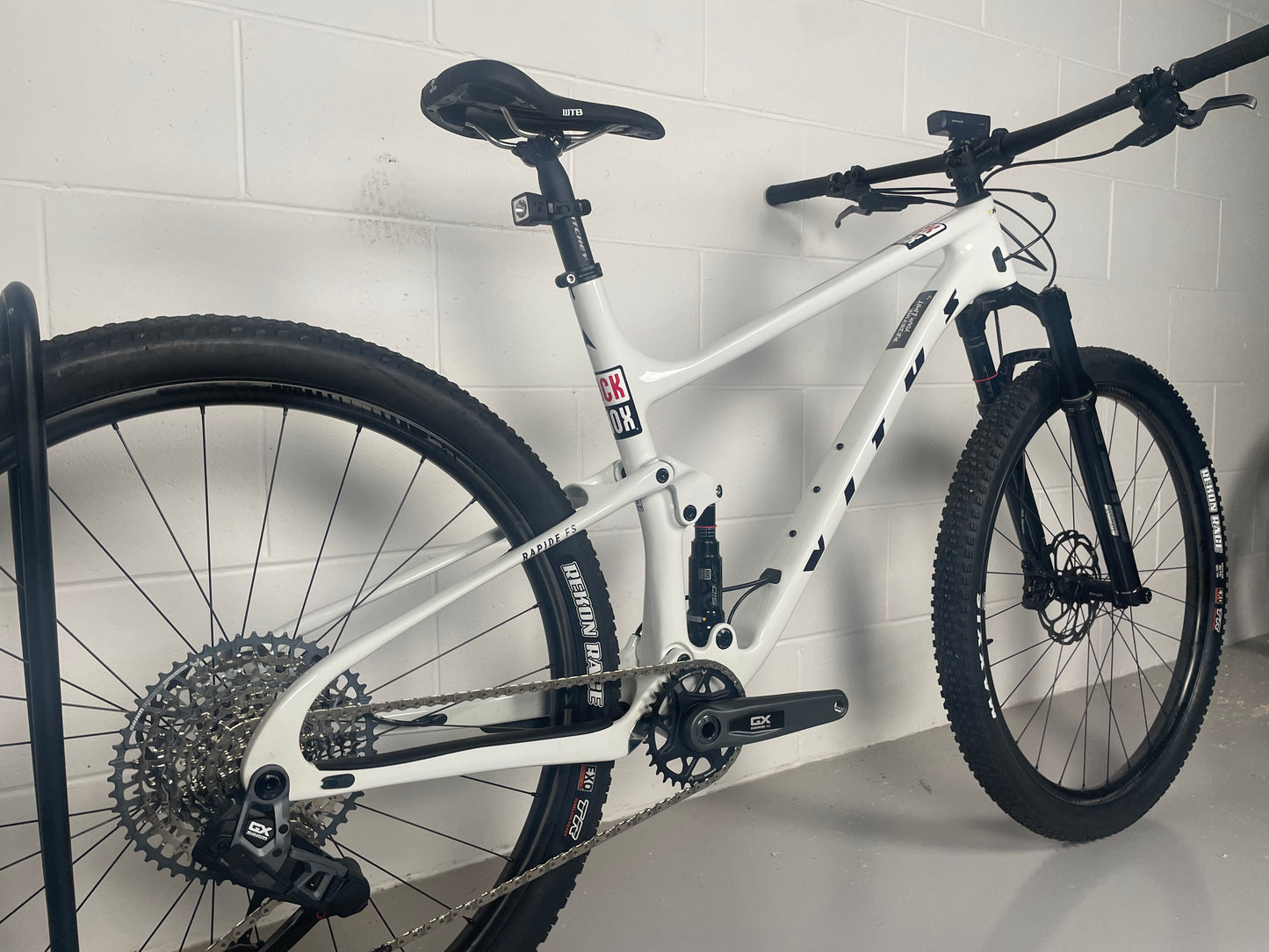 VITUS RAPIDE FS CRX 2024 MOUNTAIN BIKE *Brand New*