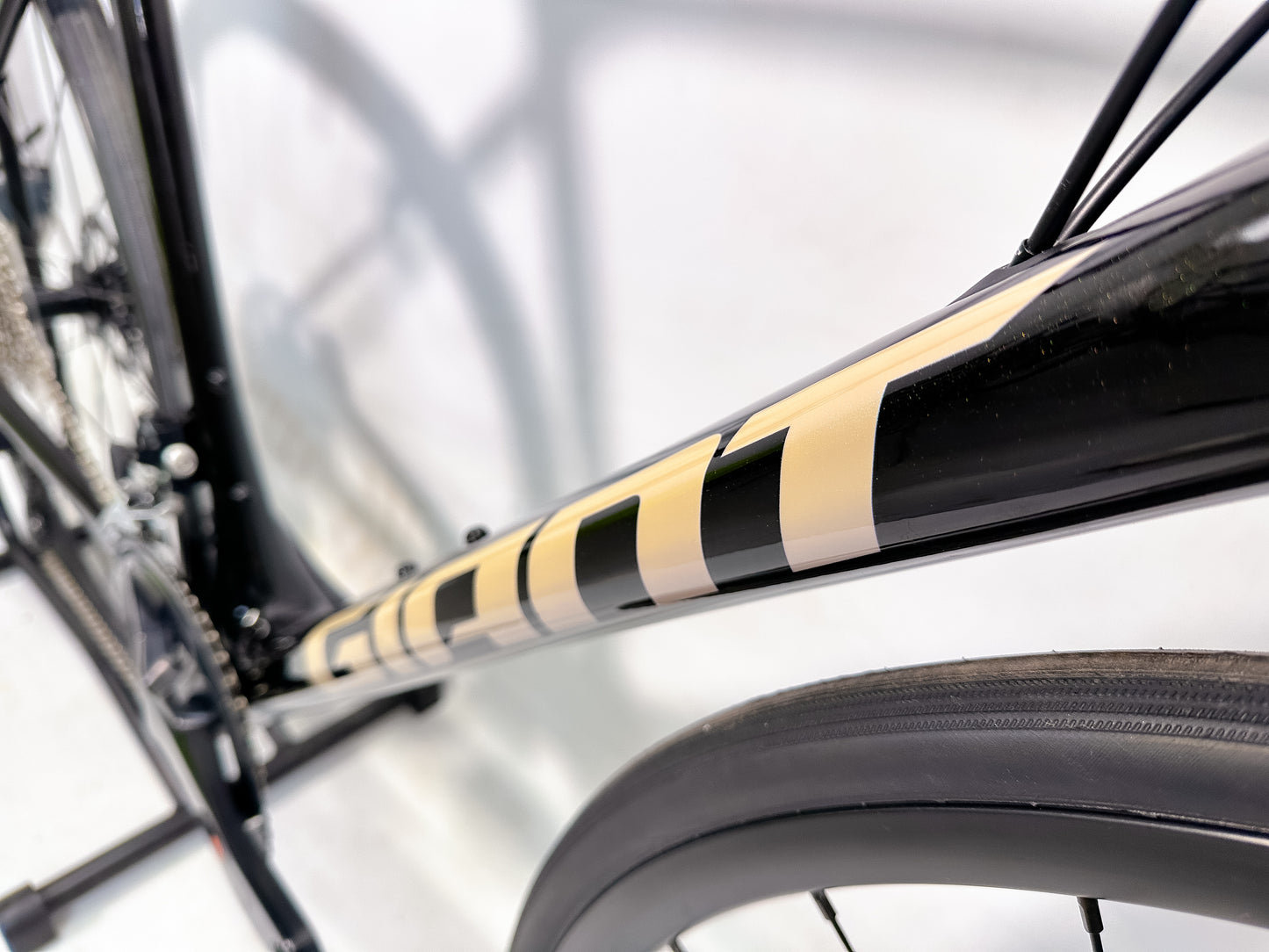 Giant TCR Advanced Disc 2 Road Bike