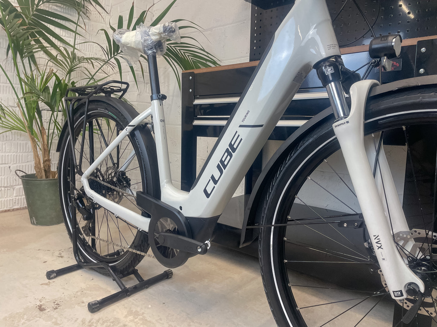 Cube Touring Hybrid One 625wh 2025 Electric Bike *Brand New*