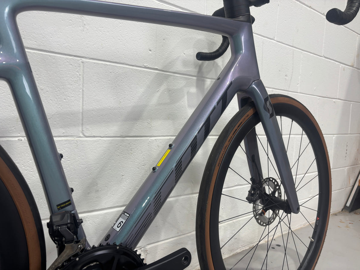 Scott Addict RC eRIDE 10 2025 Electric Road Bike - Brand New