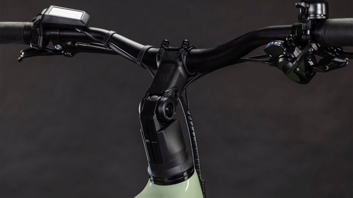 CUBE KATHMANDU HYBRID ONE 800 PEA/GREEN 2026