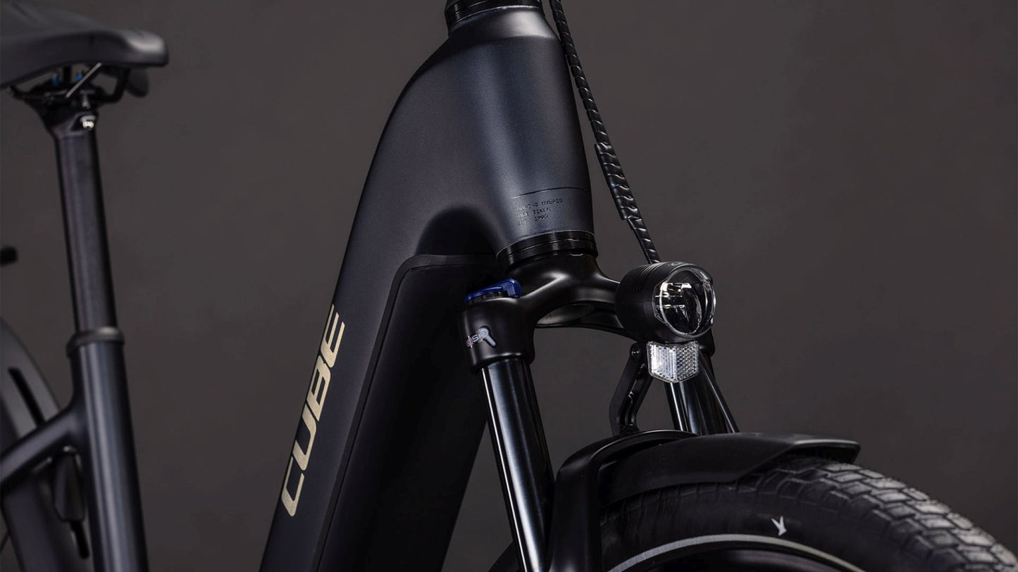 CUBE TOURING HYBRID ONE 600 COAL/CHROME 2026