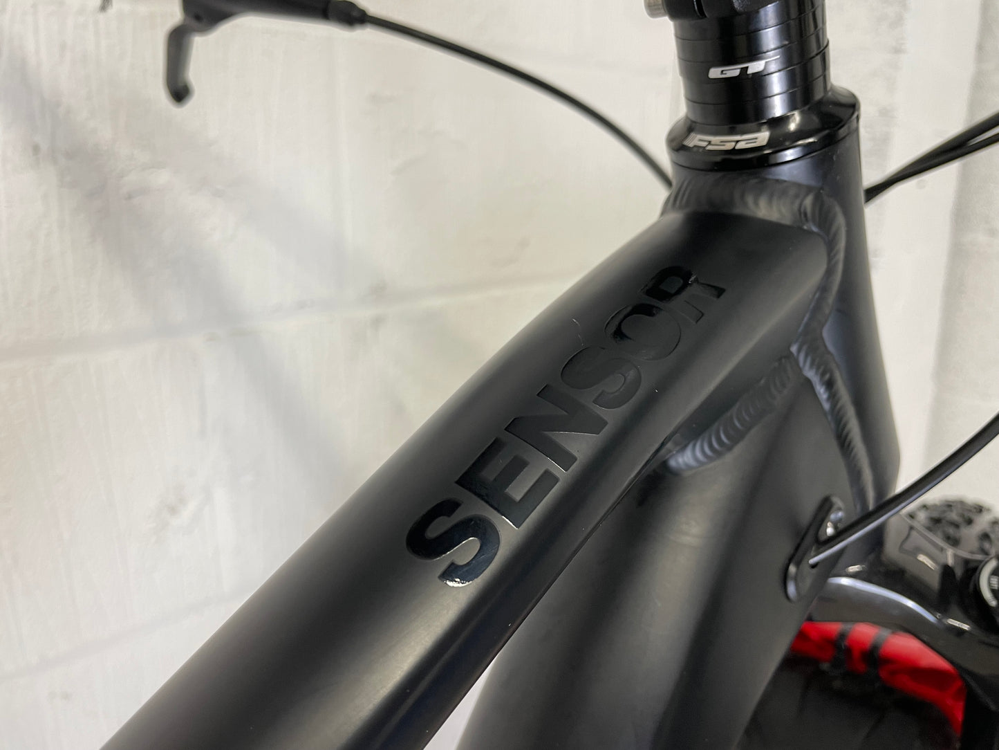 GT Sensor Comp 29er 2024 Full Suspension Mountain Bike