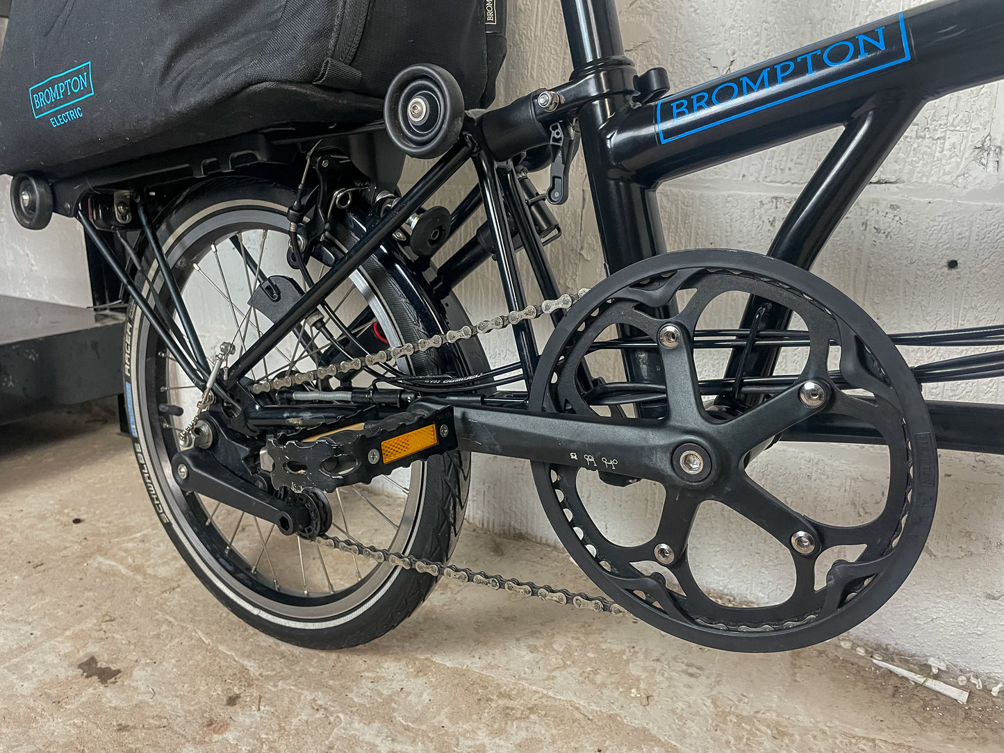 BROMPTON M6L 2020 ELECTRIC FOLDING BIKE *Only 300 Miles Rode-Warranty Included*