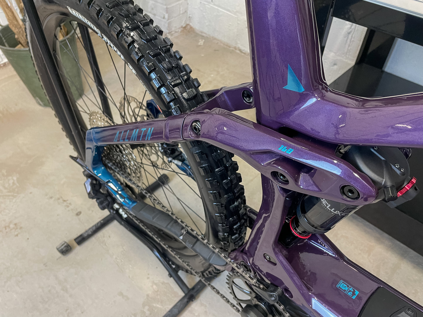 Haibike AllMtn CF 11 2023 750Wh Electric Mountain Bike