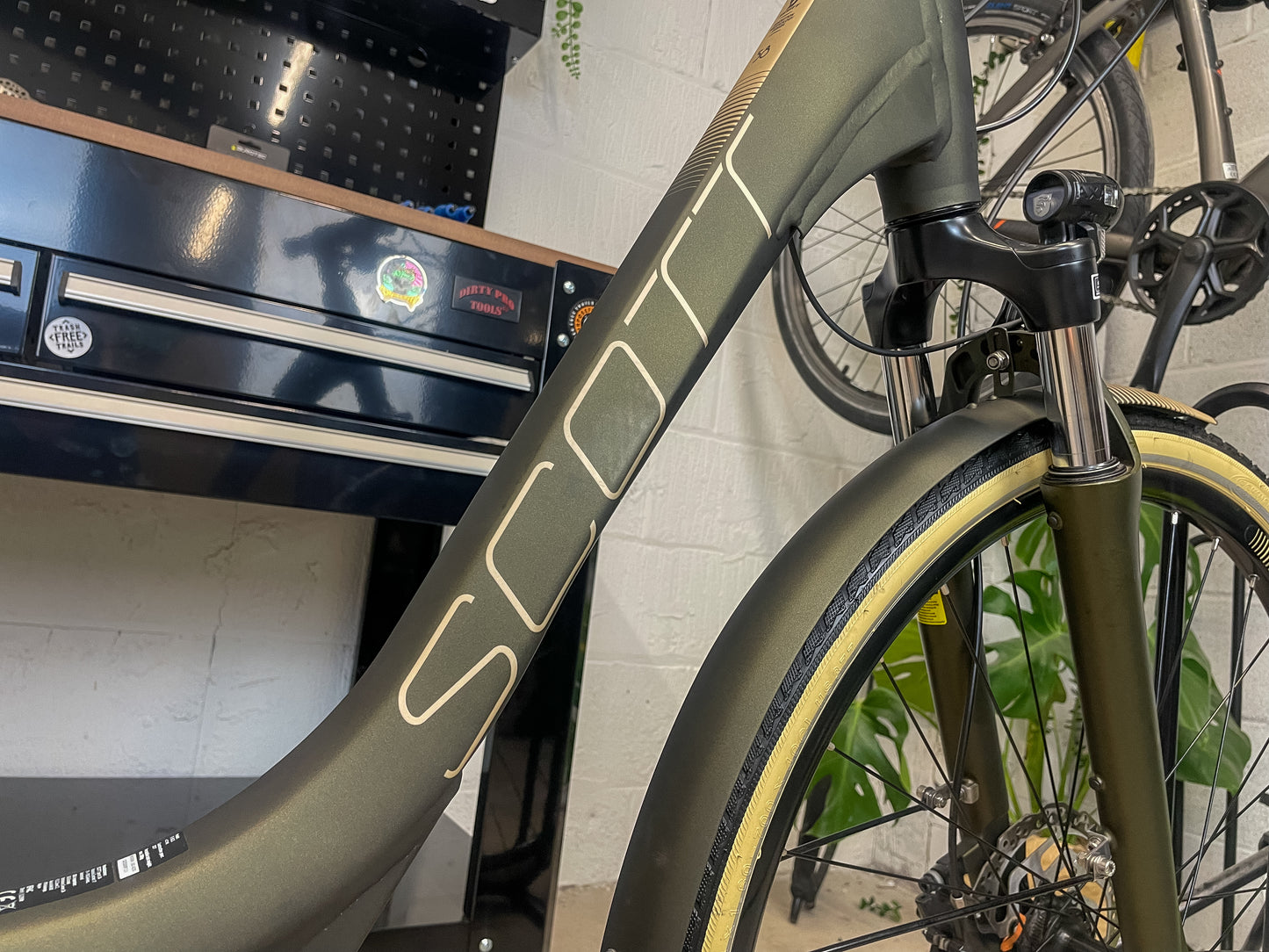 Scott E-Sub Active Unisex Electric Hybrid Bike