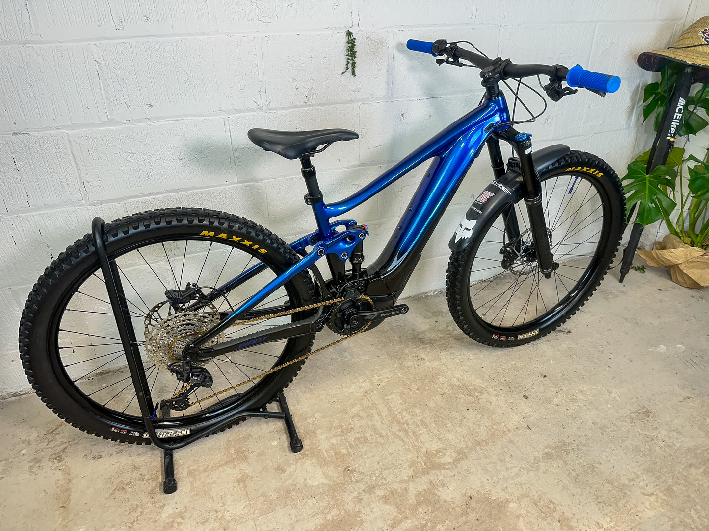 Giant Trance X E+ Pro 29 2 2023 Electric Mountain Bike