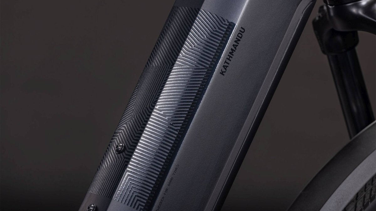 CUBE KATHMANDU HYBRID PRO 800 COAL/BLACK 2026