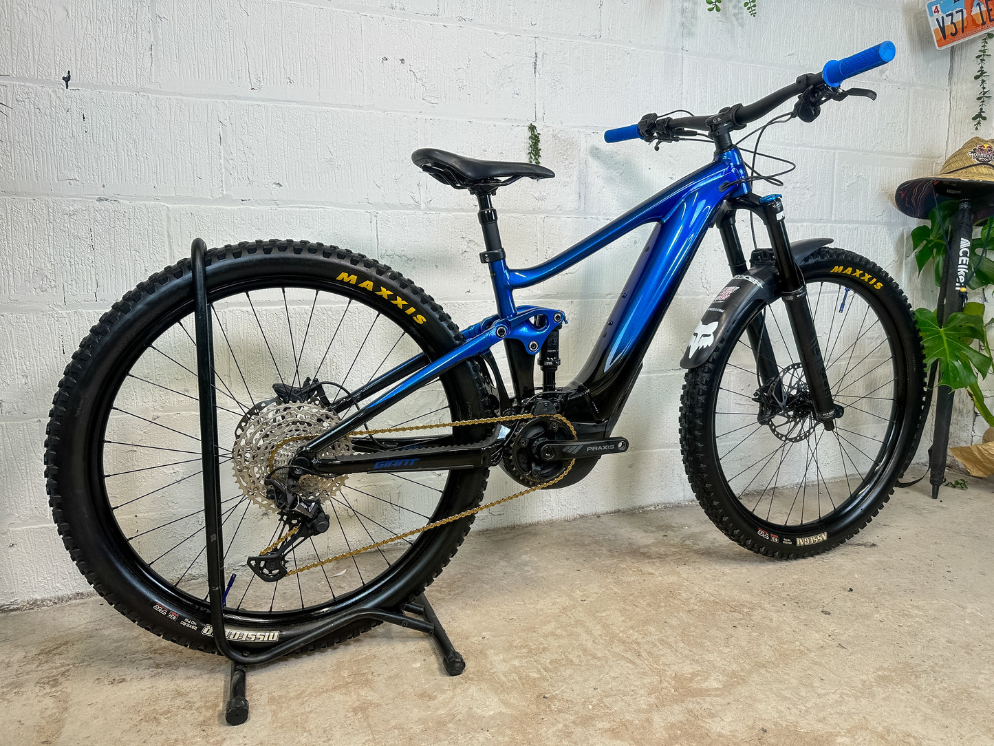 Giant Trance X E+ Pro 29 2 2023 Electric Mountain Bike