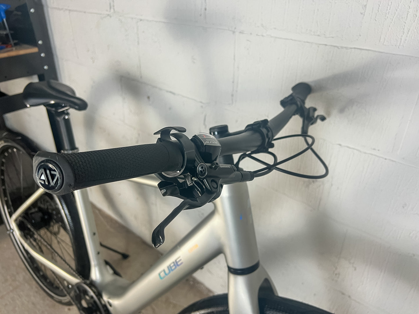 Cube Editor Hybrid SLX 400X 2025 Electric Hybrid Bike