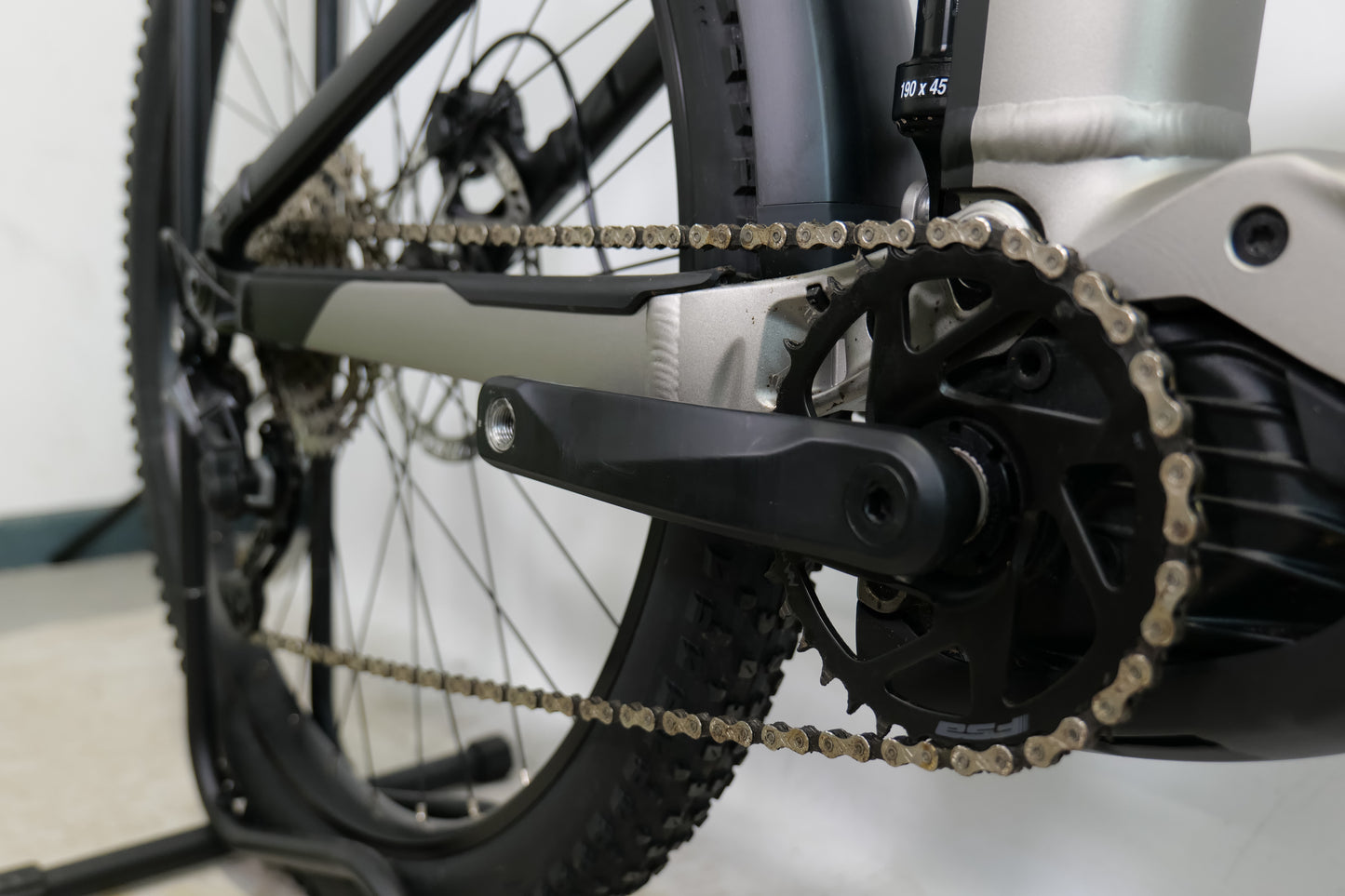 TREK POWERFLY FS 4 500Wh
2023 Electric Mountain Bike *Only 31 Miles Rode*