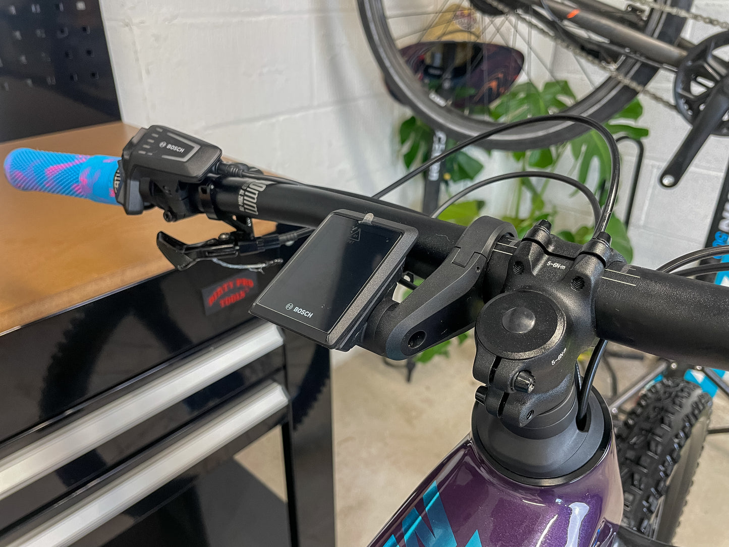 Haibike AllMtn CF 11 2023 750Wh Electric Mountain Bike