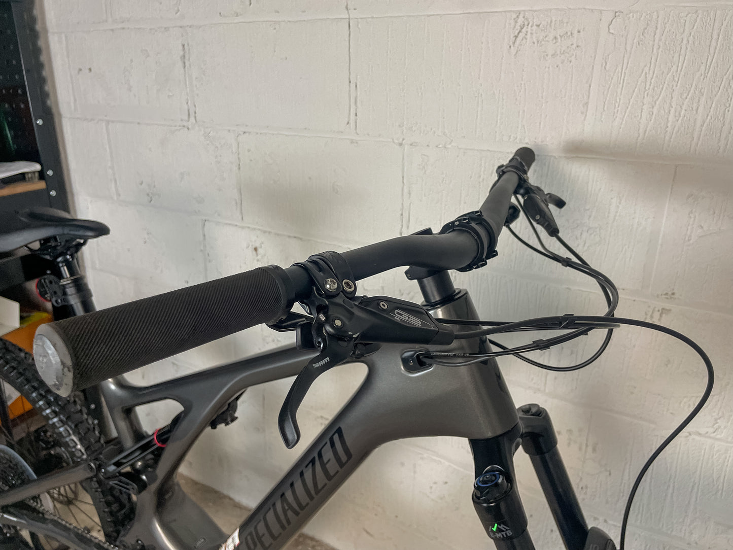 Specialized Turbo Levo Carbon 2024 Electric Mountain Bike *Only 18 Miles Rode*