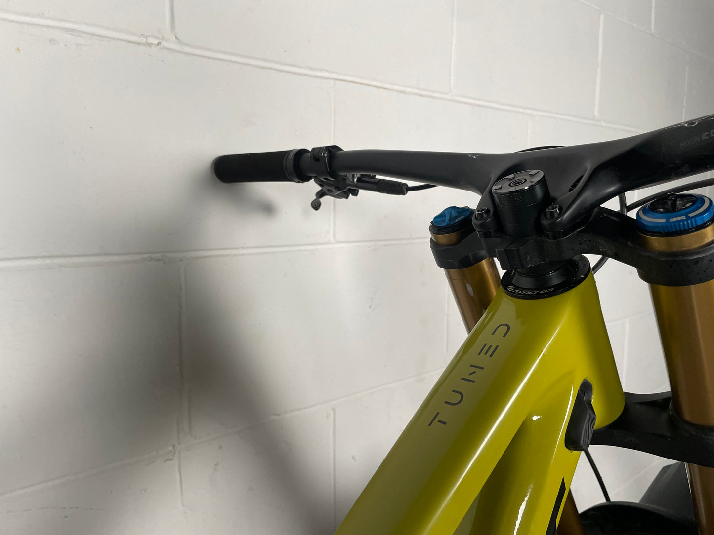 Scott Gambler 900 Tuned 2024 Downhill Mountain Bike