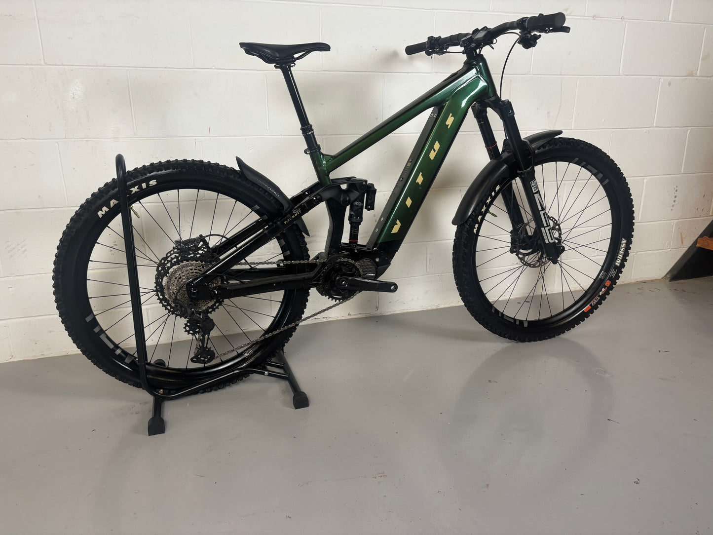 VITUS E-SOMMET 2023 VRX MOUNTAIN BIKE