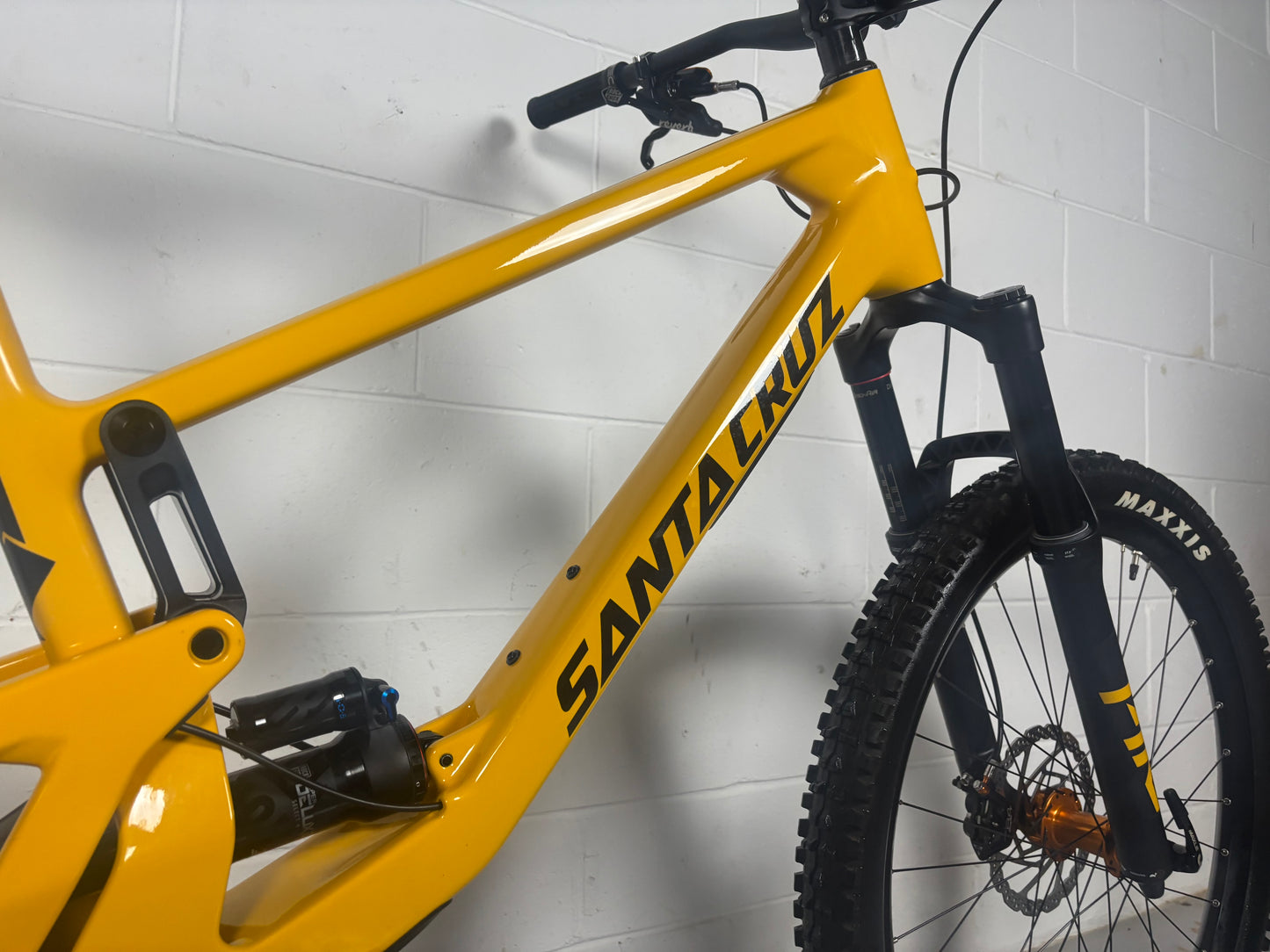 Santa Cruz 5010 C 2022 SRAM GX Full Suspension Mountain Bike