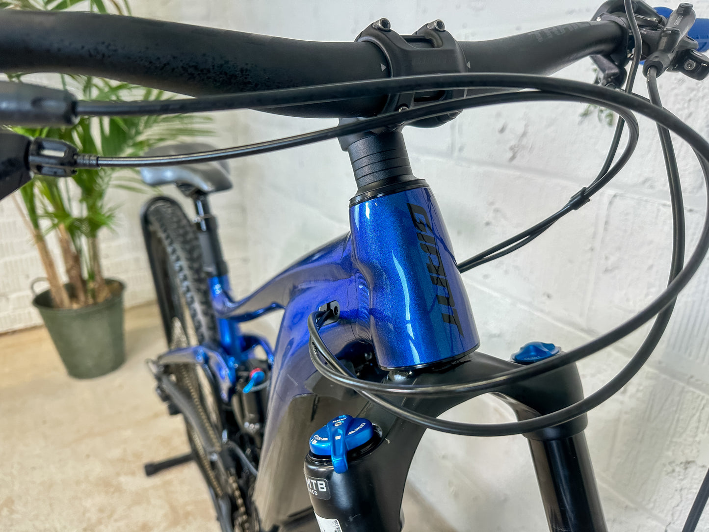 Giant Trance X E+ Pro 29 2 2023 Electric Mountain Bike