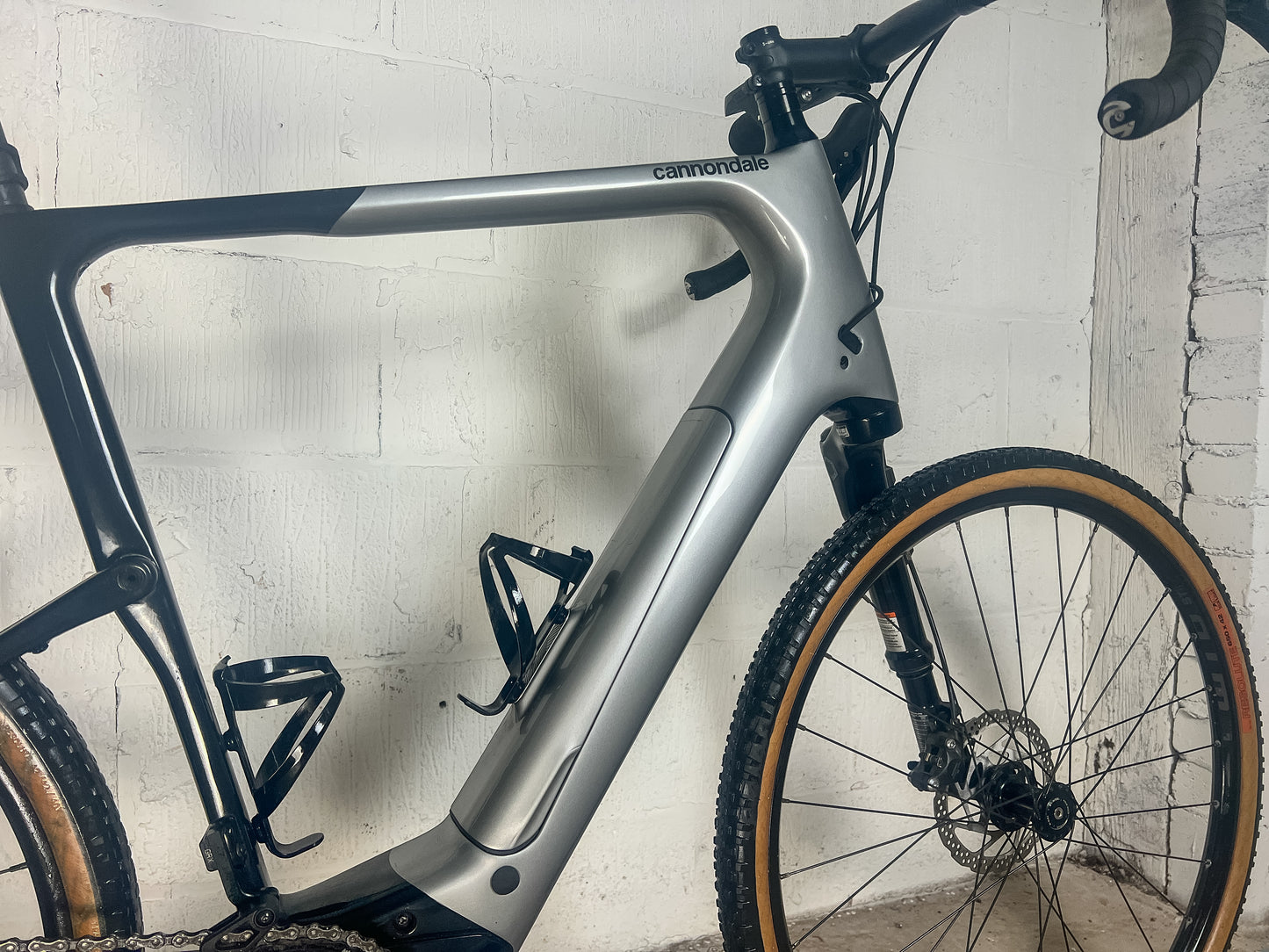 CANNONDALE  TOPSTONE NEO CARBON 3  2022 LEFTY ELECTRIC GRAVEL BIKE