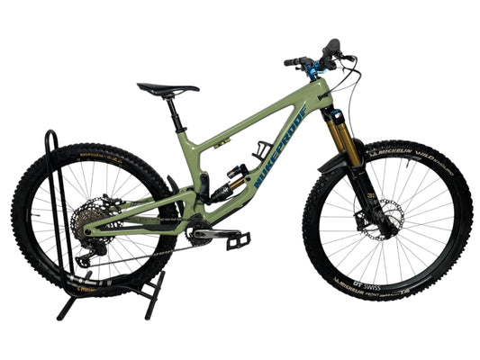 Nukeproof Giga 290 Carbon 2023 factory Mountain Bike