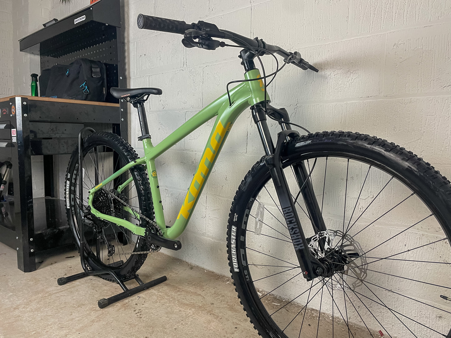 Kona Mahuna 2025 Mountain Bike *Brand new*
