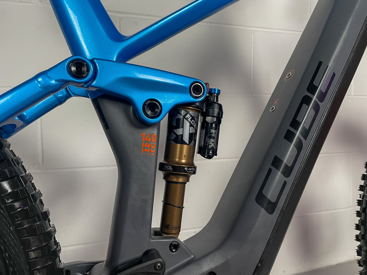 CUBE STEREO HYBRID 140 HPC ACTIONTEAM 750 2024 Mountain Bike *50 Miles Rode*