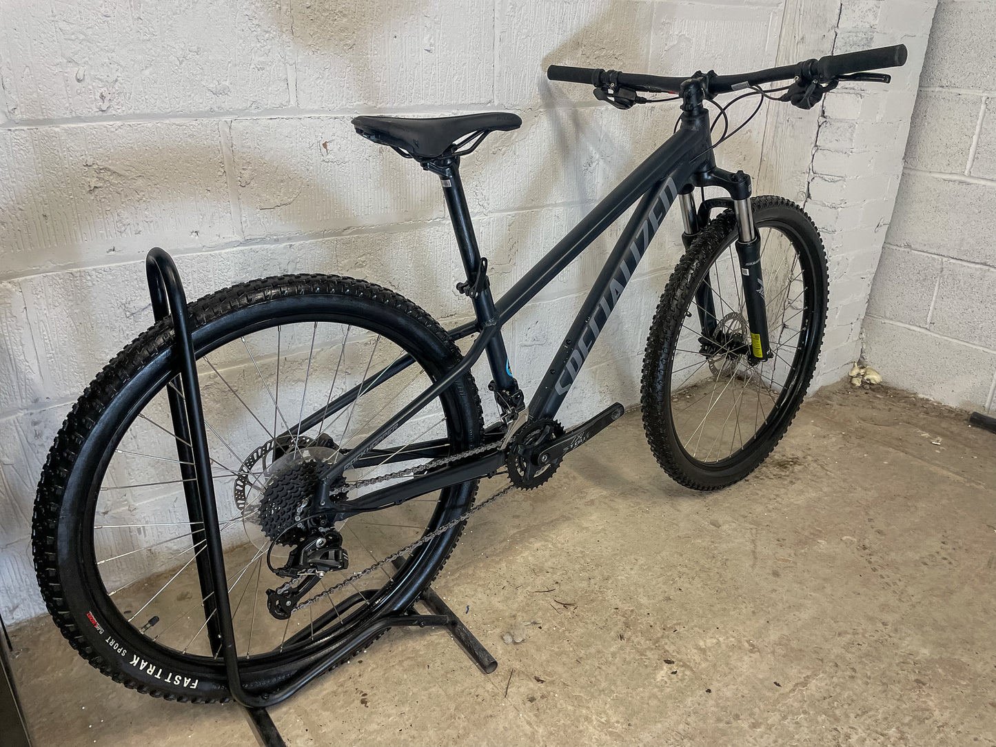 Specialized Rockhopper Sport 29” 2024 Mountain Bike
