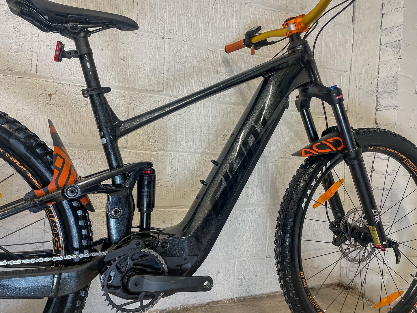 Giant Stance E+ 2 29er 2024 Electric Full Suspension Mountain Bike *Only 30 Miles Rode*