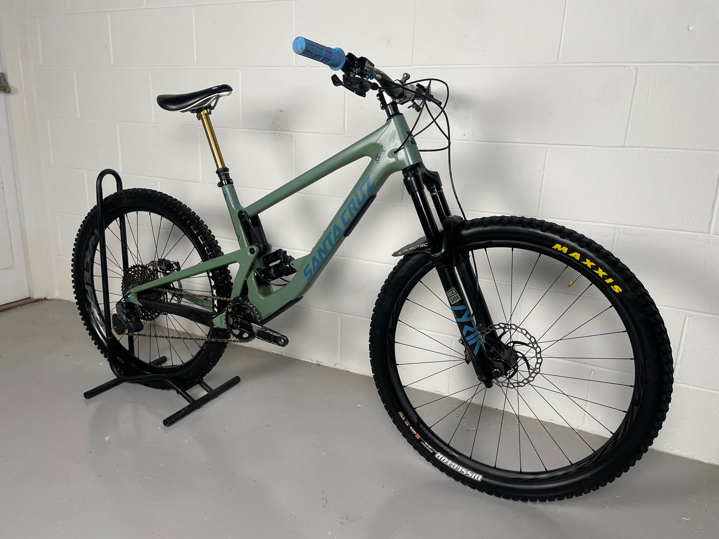 Santa Cruz Bronson C Carbon 2021 Mountain Bike