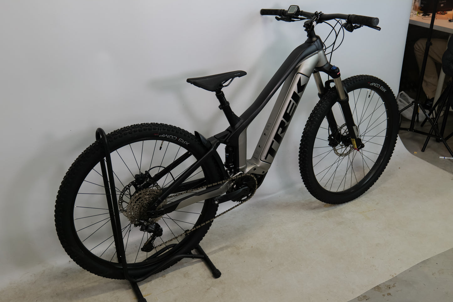 TREK POWERFLY FS 4 500Wh
2023 Electric Mountain Bike *Only 31 Miles Rode*