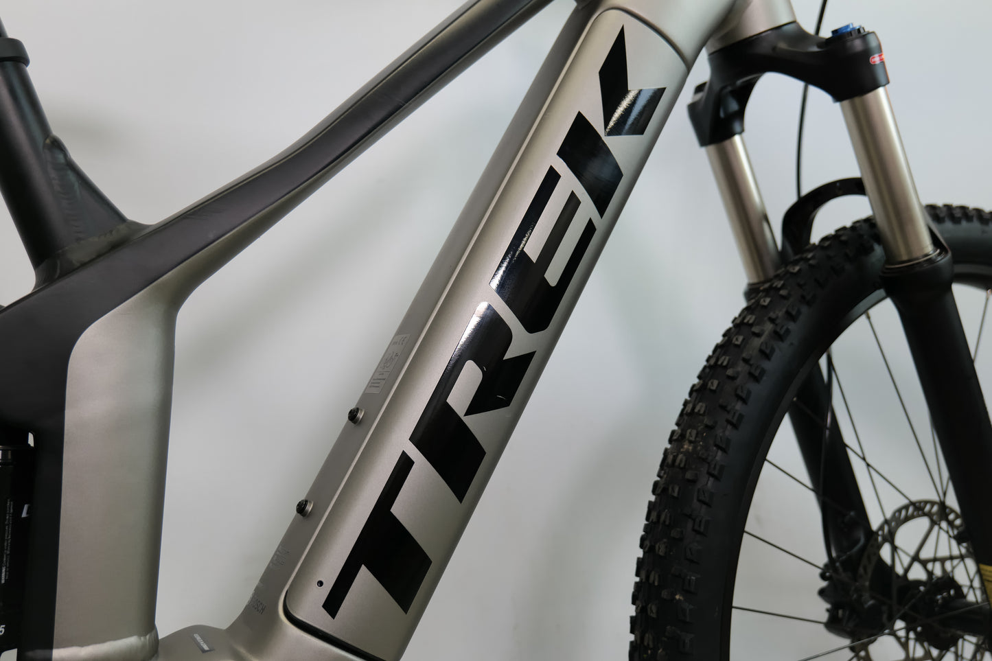 TREK POWERFLY FS 4 500Wh
2023 Electric Mountain Bike *Only 31 Miles Rode*