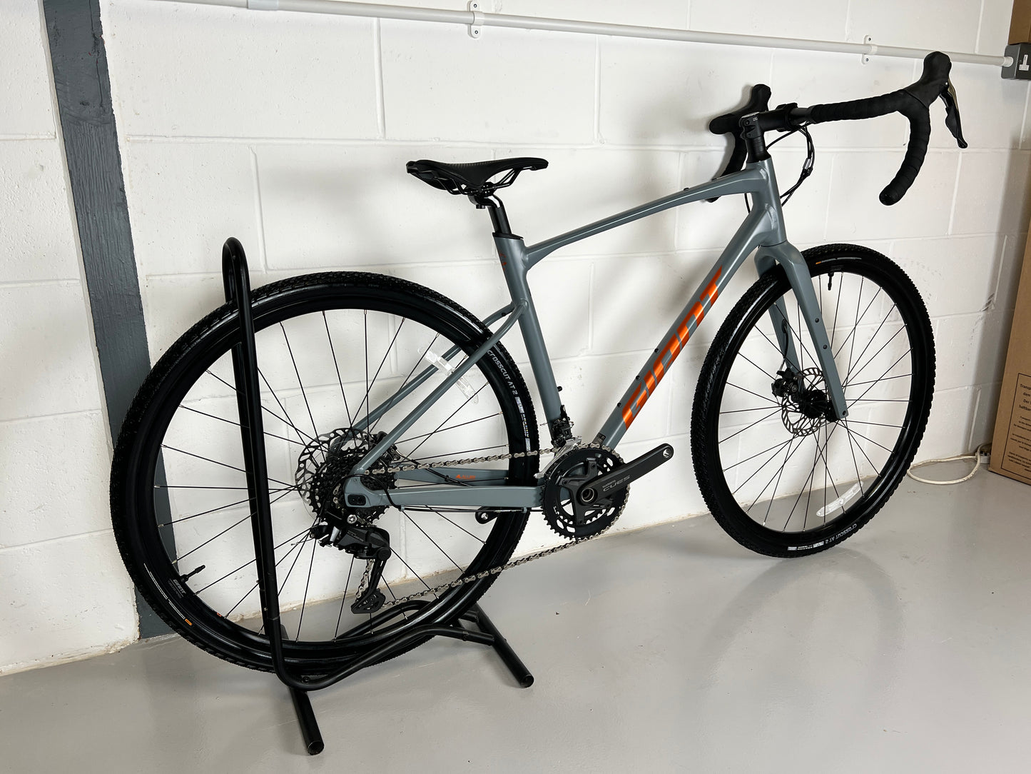 Giant Revolt 2 2026 Gravel Bike