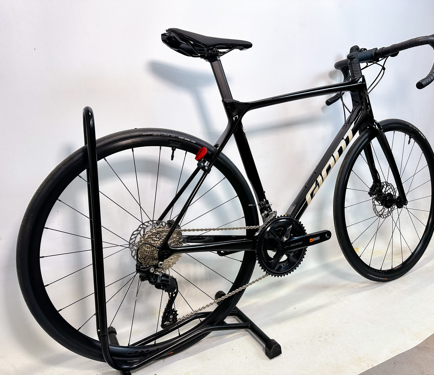Giant TCR Advanced Disc 2 Road Bike