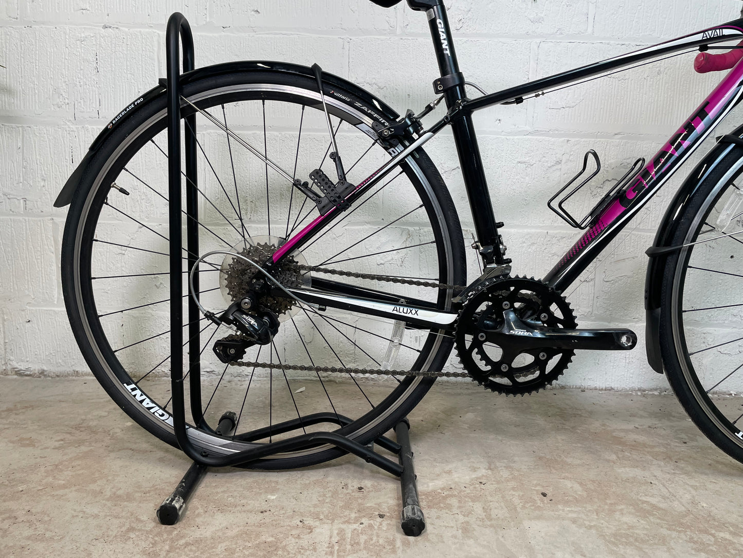 Giant Avail 3 Road Bike