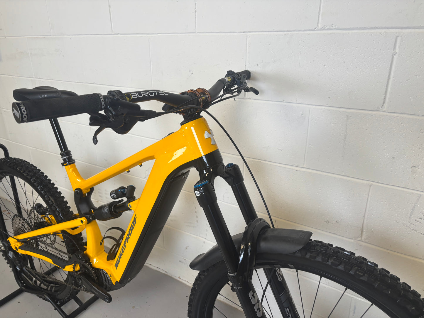 Nukeproof Megawatt 297 Elite 2023 Electric Mountain Bike