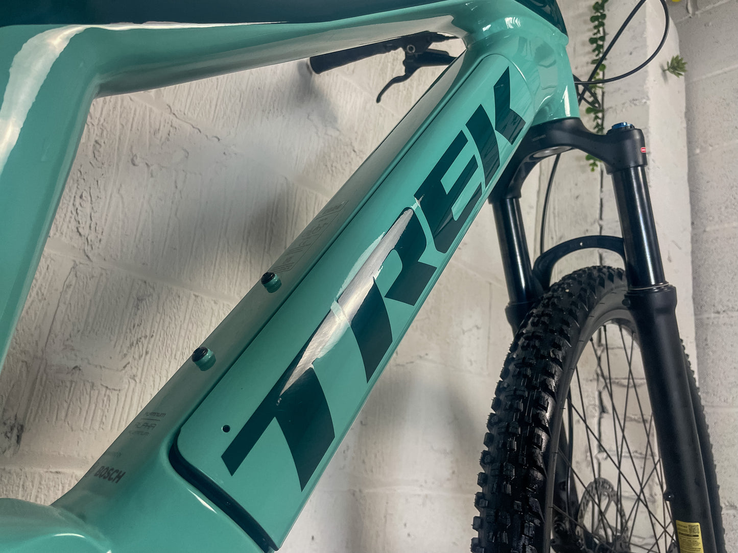 Trek Powerfly FS 4 2024 Electric Mountain Bike *Only 20 Miles Rode*