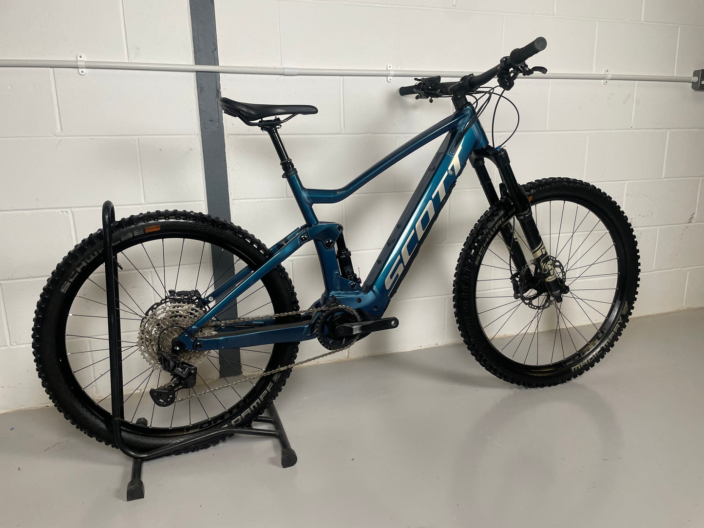 Scott Genius eRIDE 920 2022 Electric Mountain Bike *Only 326 Miles Rode*