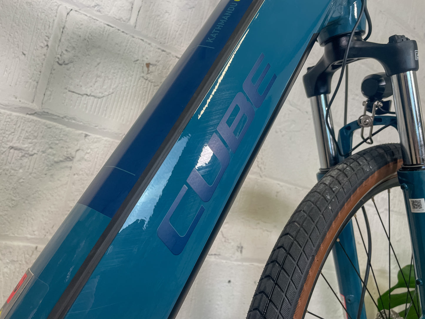 Cube Kathmandu Hybrid One 625 2024 Electric Hybrid Bike * Only 15 Miles rode*