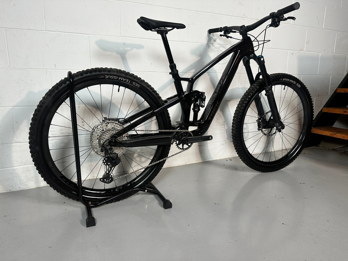 Trek Fuel EX 9.8 XT Gen 6 2024 Full Suspension Mountain Bike
