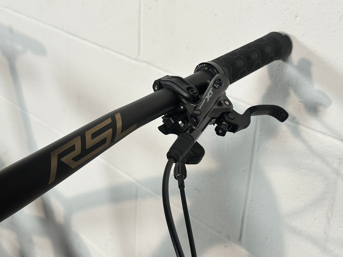Trek Fuel EX 9.8 XT Gen 6 2024 Full Suspension Mountain Bike